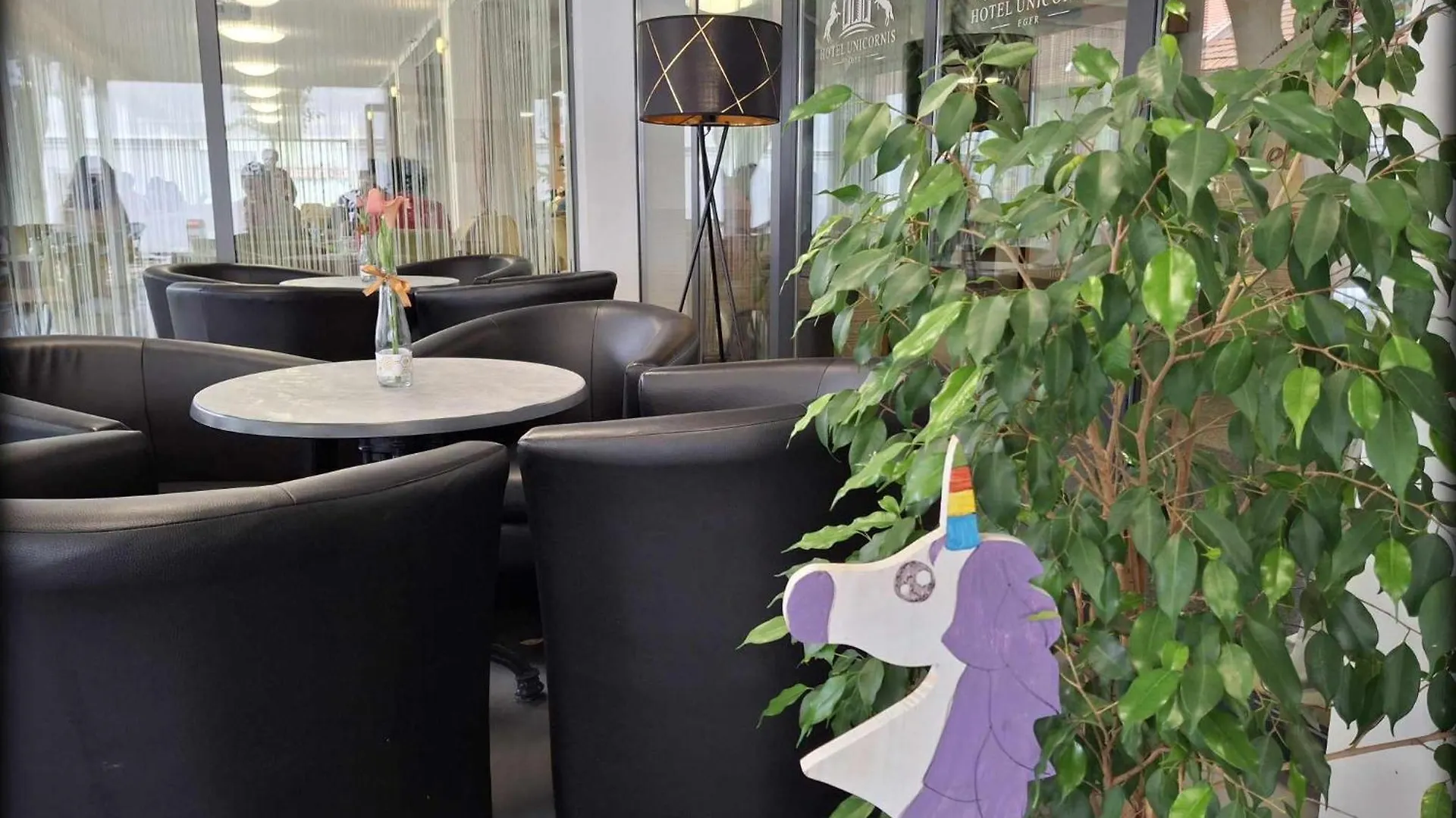 Hotel Unicornis Eger 3*,