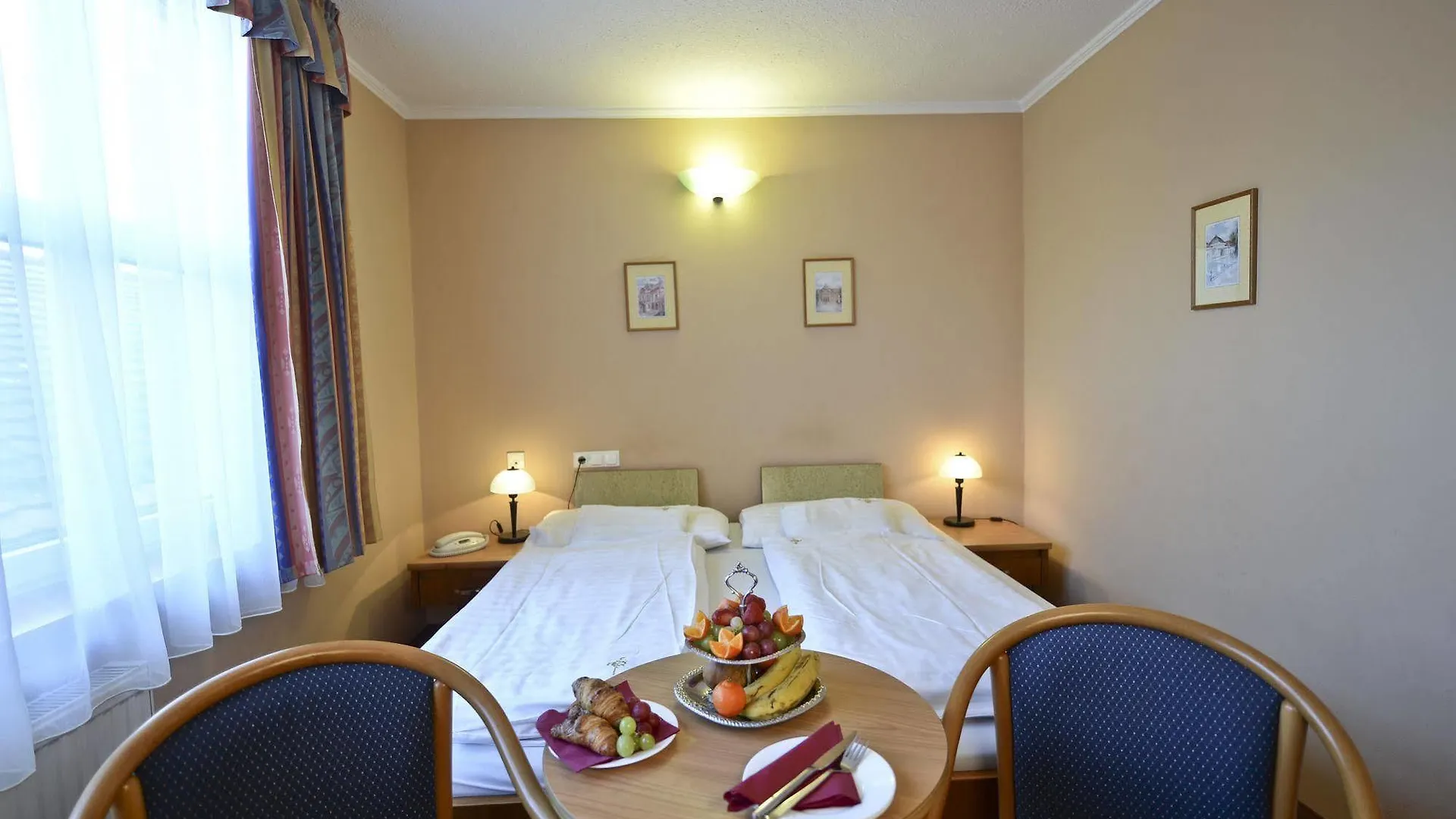 Hotel Unicornis Eger Maďarsko