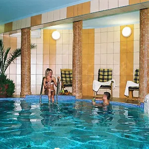 **** Hotel Wellness Hotel-m - Maďarsko