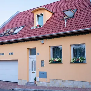 Apartman Sasvár, Eger